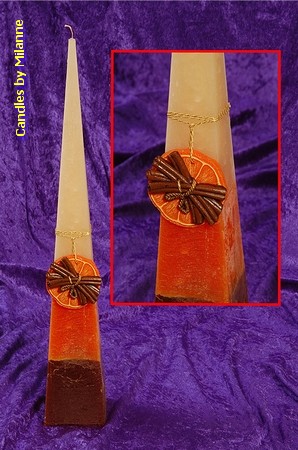 Sinaasappel-Kaneel, Piramide kaars, 50 cm